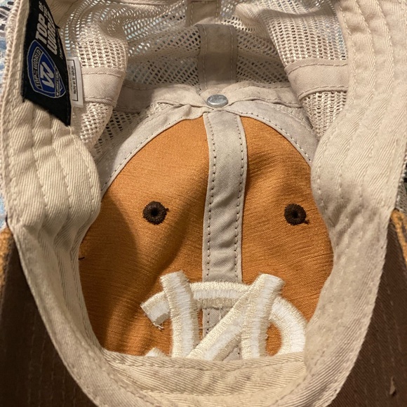 UNC Tarheels Distressed/Worn Unstructured Hat - Picture 5 of 5